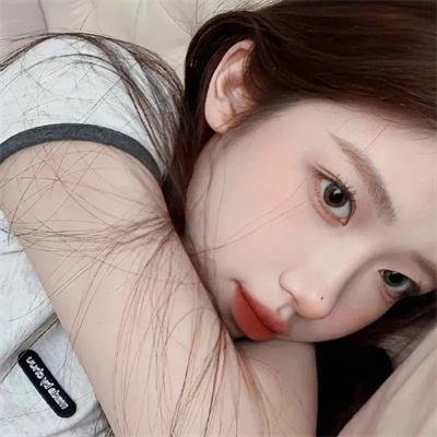 靠近我一点